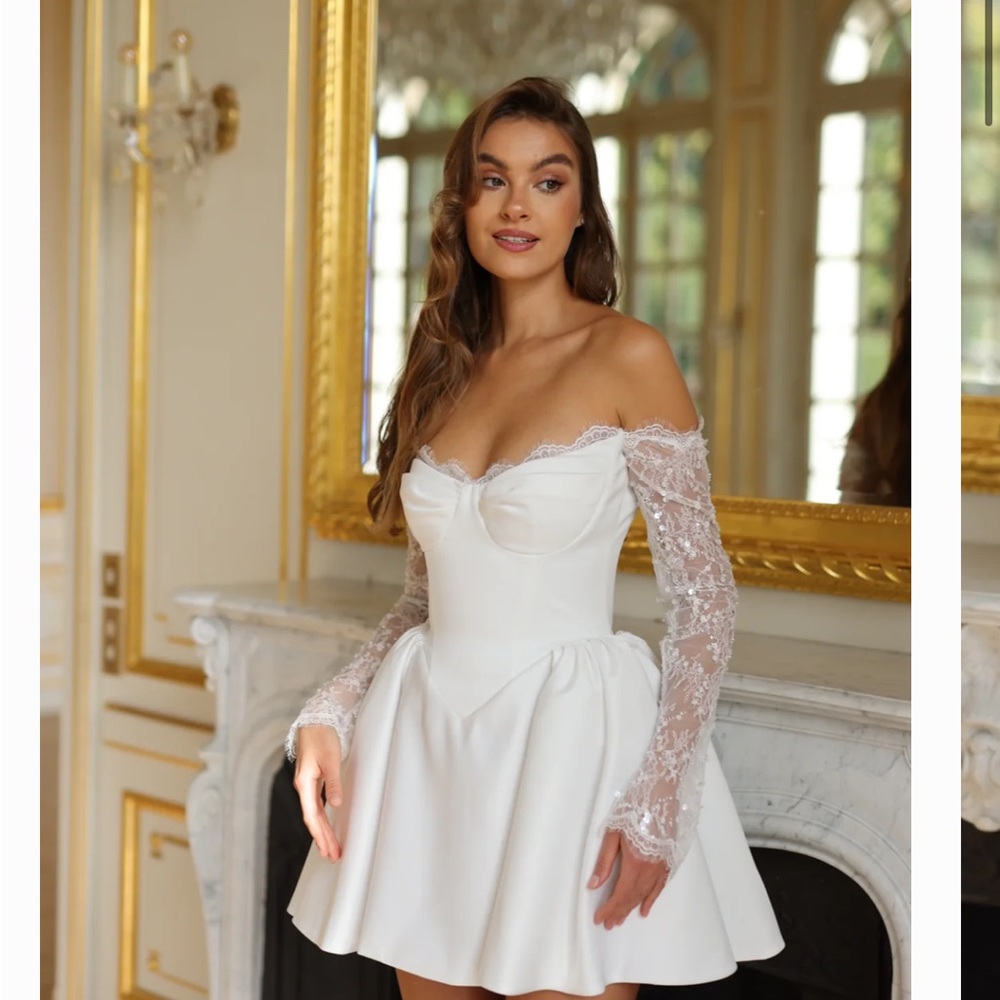 Elegant White Lace Off-Shoulder Dress- US 2/UK 6